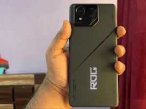 ROG-Phone-8-Review-The-Ultimate-Gaming-Smartphone-After-Long-Term-Use